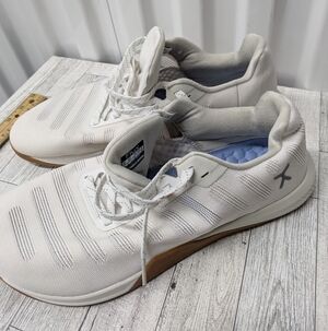 Men's FLUX Adapt XT GRAPHENE Lightweight White Athletic Training  Sneakers